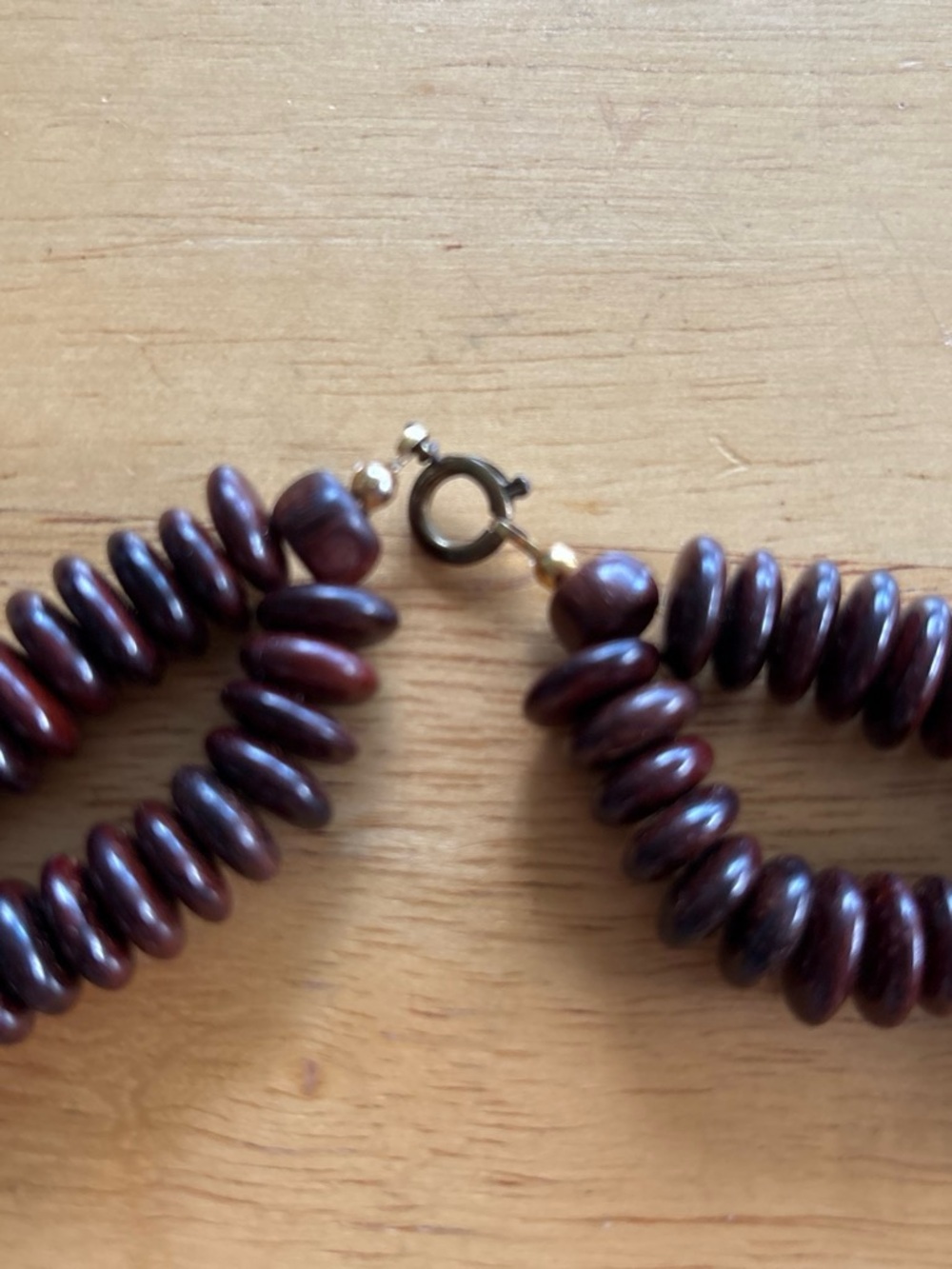 Vintage 1970’s Wooden Statement Necklace in Brown and Tan- choker - Picture 3 of 13